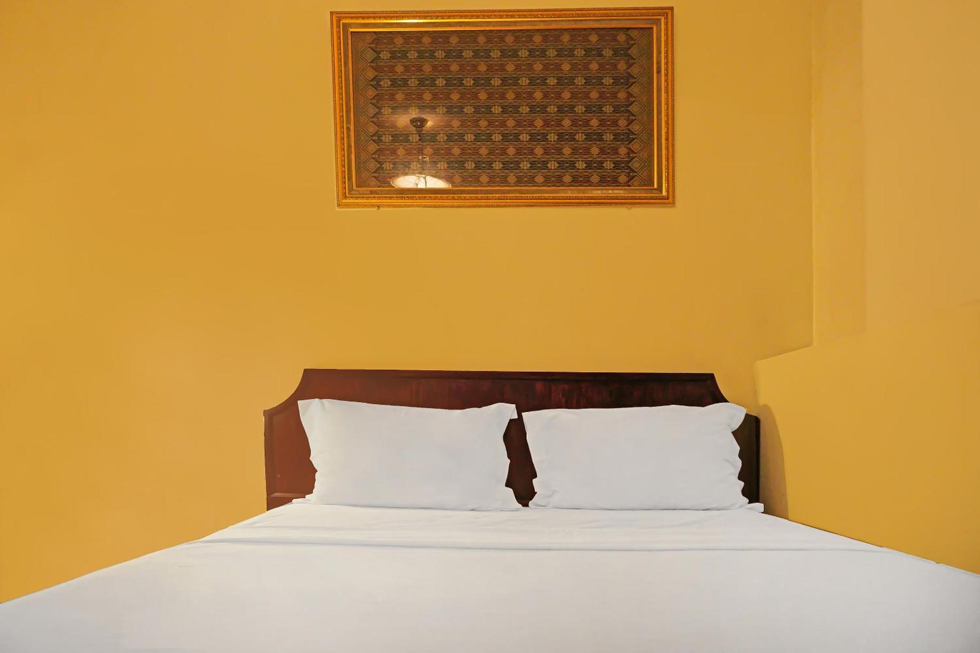 Super Oyo Collection O 92690 Hotel Limas Palembang Exterior foto